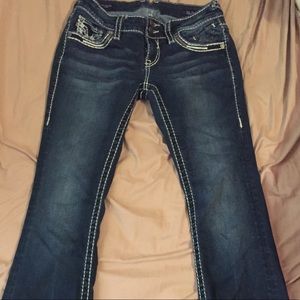 Vigoss bootcut jeans.